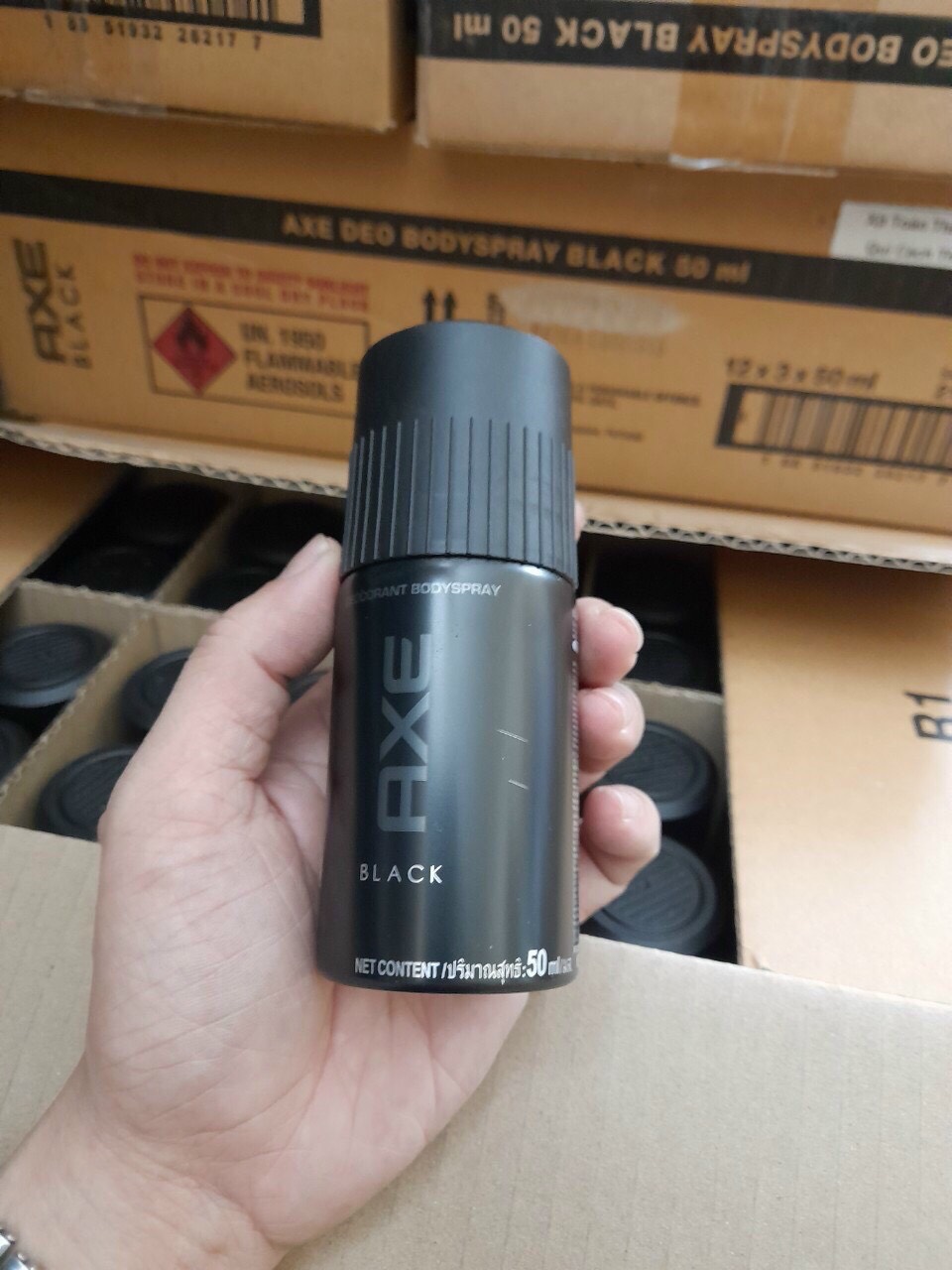 xịt khử mùi Axe Black 50ml