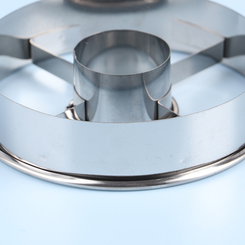 DIY%20Stainless%20Steel%20Donut%20Mold%20Cake%20Decorating%20Baking%20Tools%20Desserts%20Bread%20Cutter%20Maker%20Kitchen%20Home%20Baking%20Supplies%20Encounter%20-%20Image%204