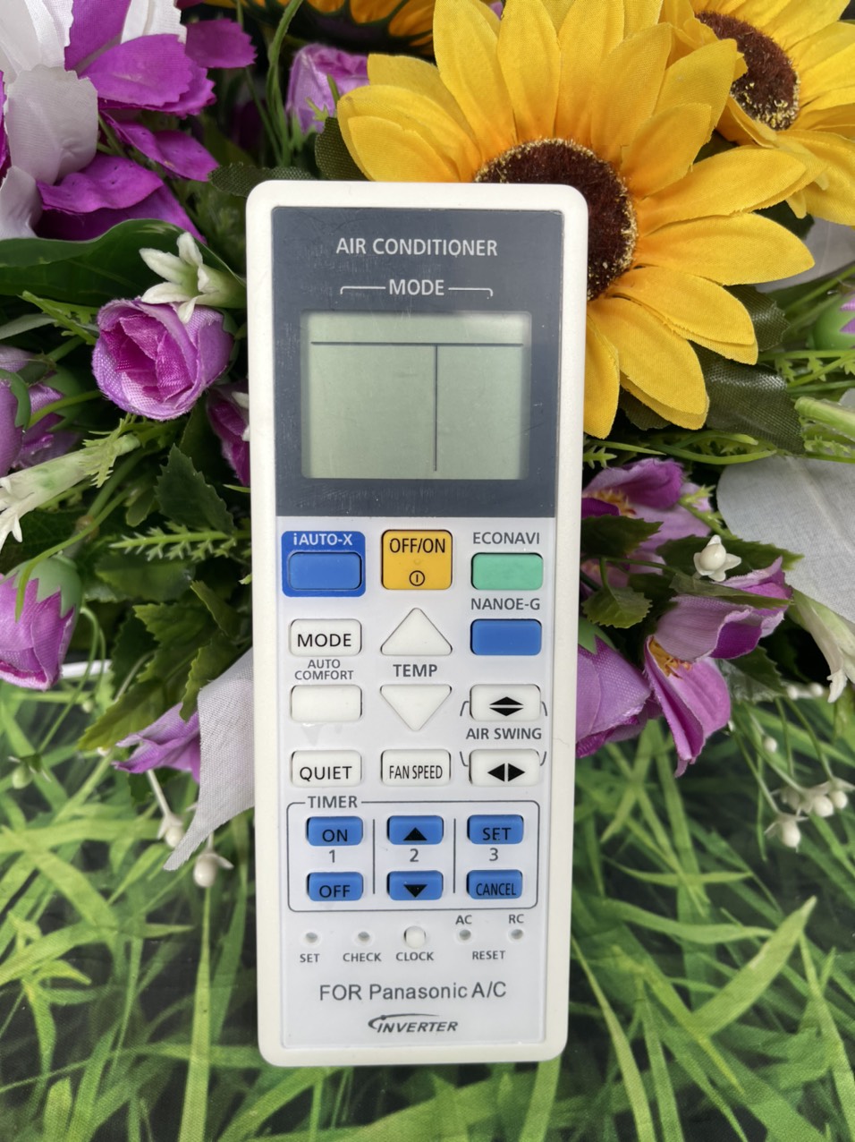 Remote máy lạnh Panasonic- bảo hành 03 tháng- Tặng pin
