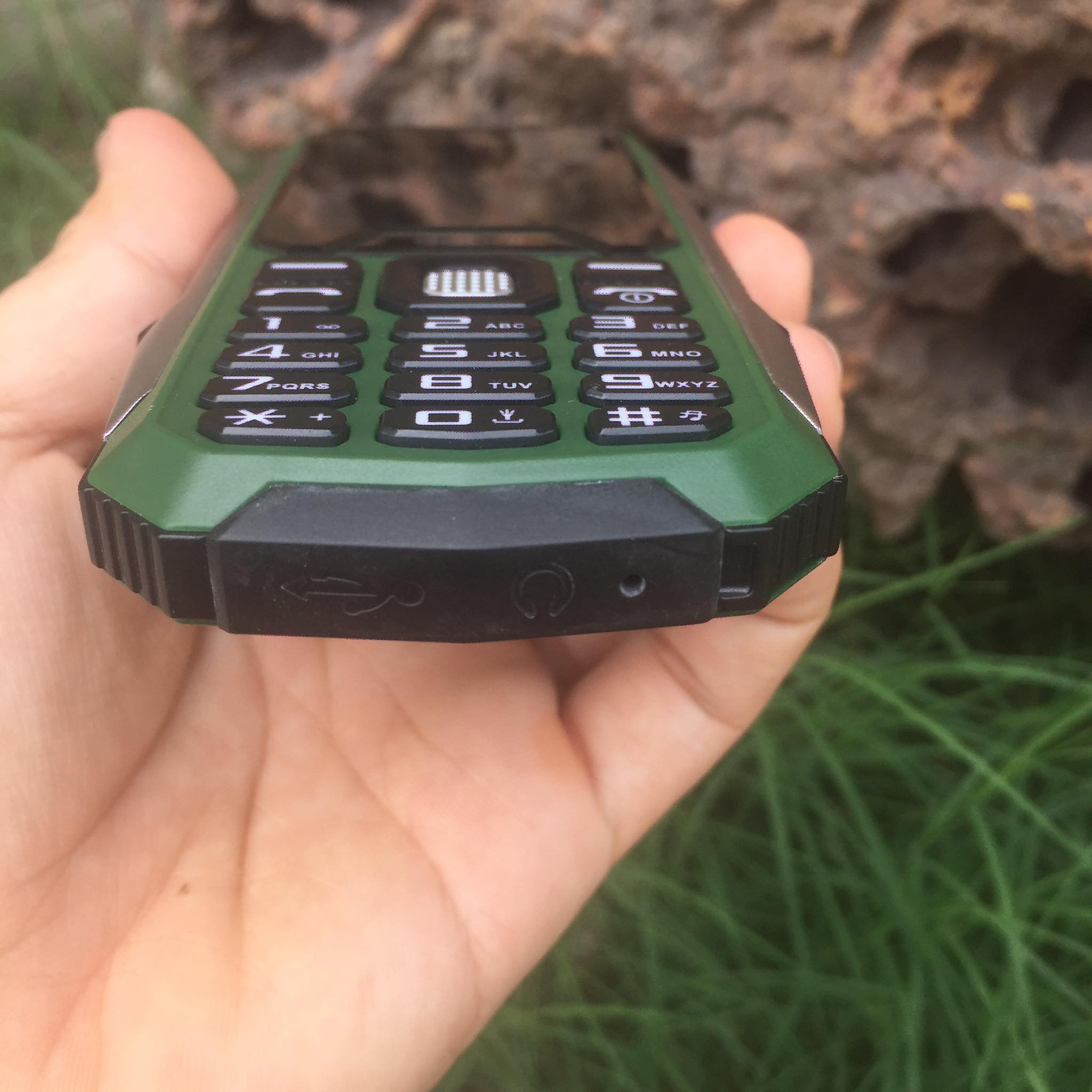 Xả Kho - Điện Thoại Pin Khủng 2 Sim Gía Rẻ