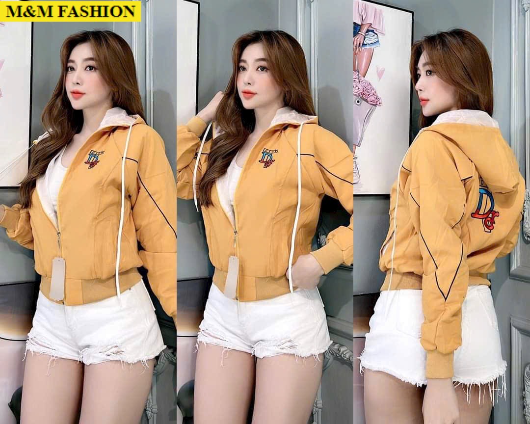 Áo khoác dù nữ phối dáng kiểu lửng siêu xinh kết hợp cùng bo chun thêu nổi chữ dor kèm nón trùm đầu hàng hot trend m&m fashion
