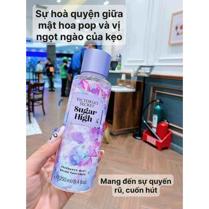Xịt Thơm Amber Toàn Thân Body Vic 250ml