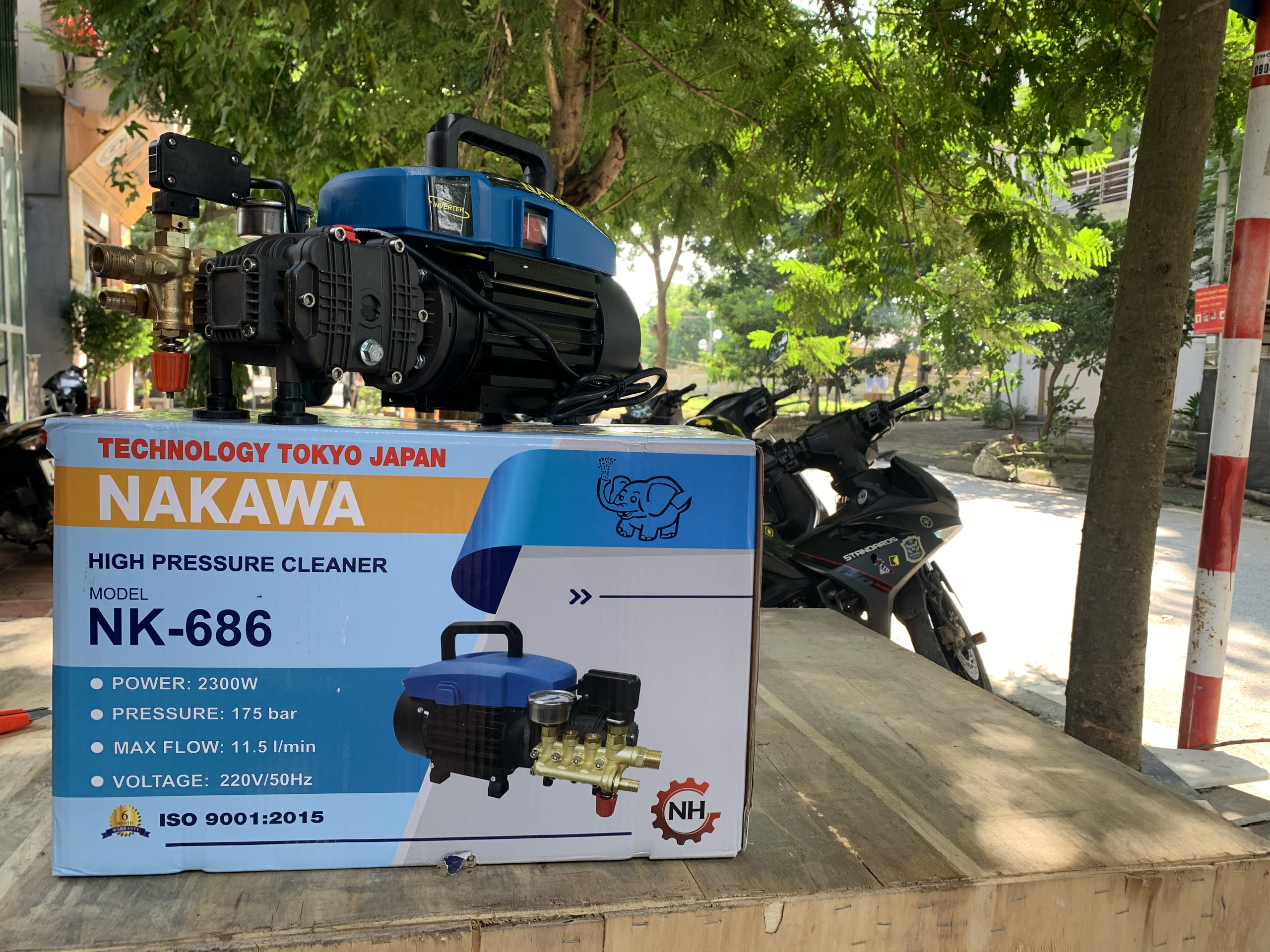 Máy Rửa Xe 2300W Nakawa NK-686