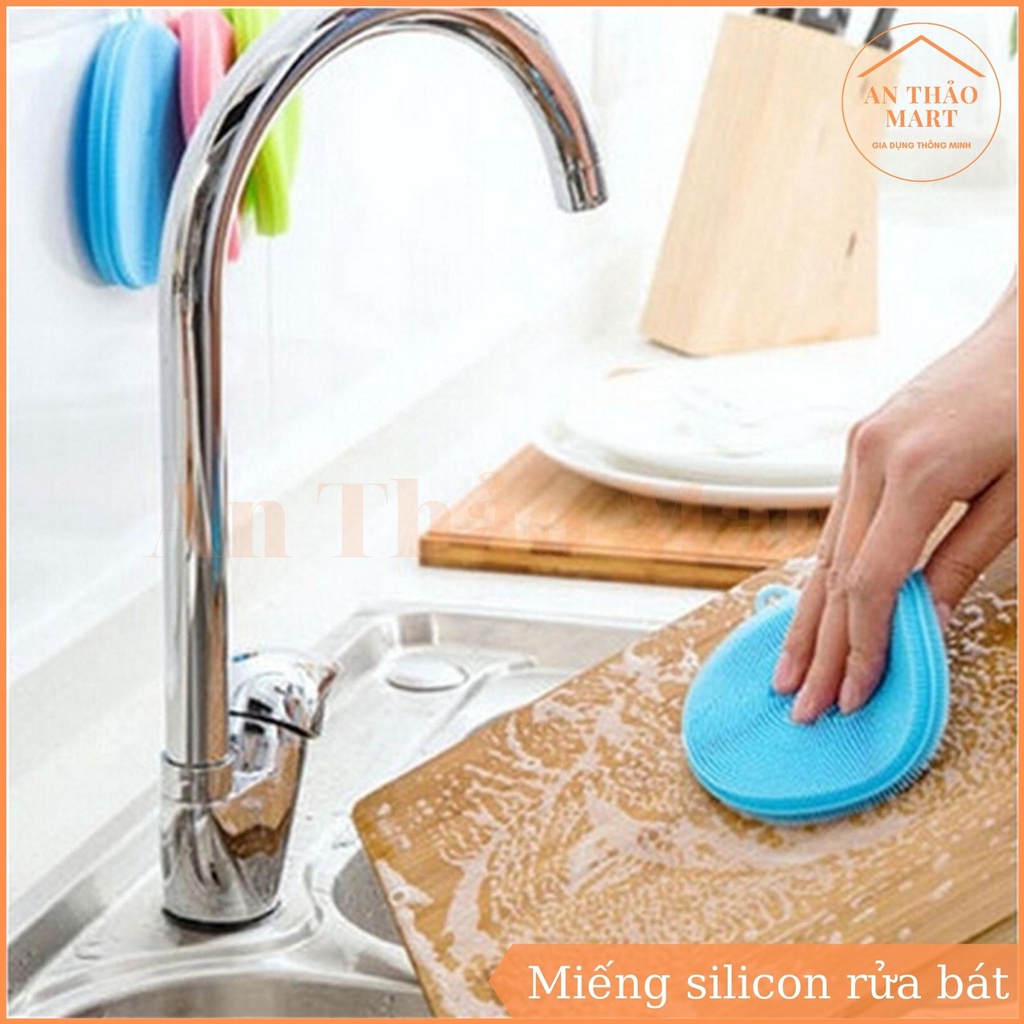 Miếng Rửa Chén / Miếng Silicon Rửa Bát Có Móc Treo Tiện Dụng