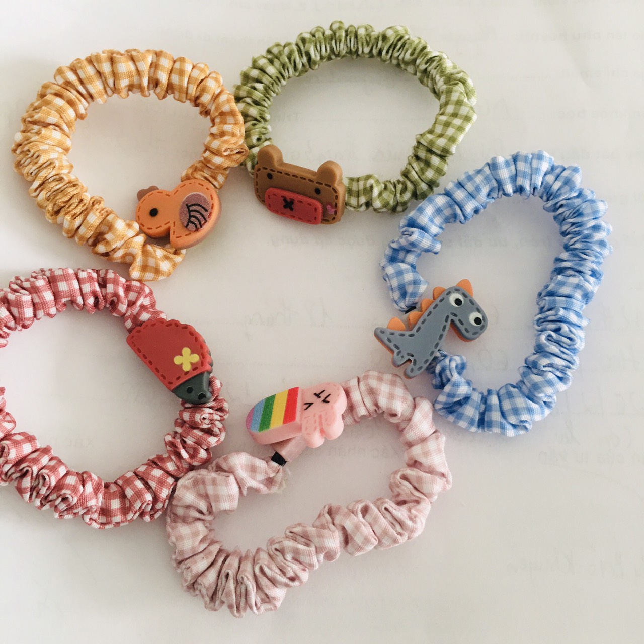 Set 5 cột tóc không đau scrunchies loại nhỏ hoạt hình, trái cây cho bé xinh xắn phong cách Hàn Quốc - selenshop