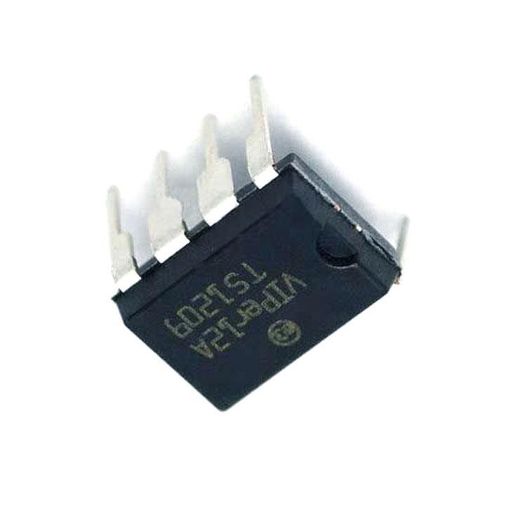 IC VIPER12A DIP8