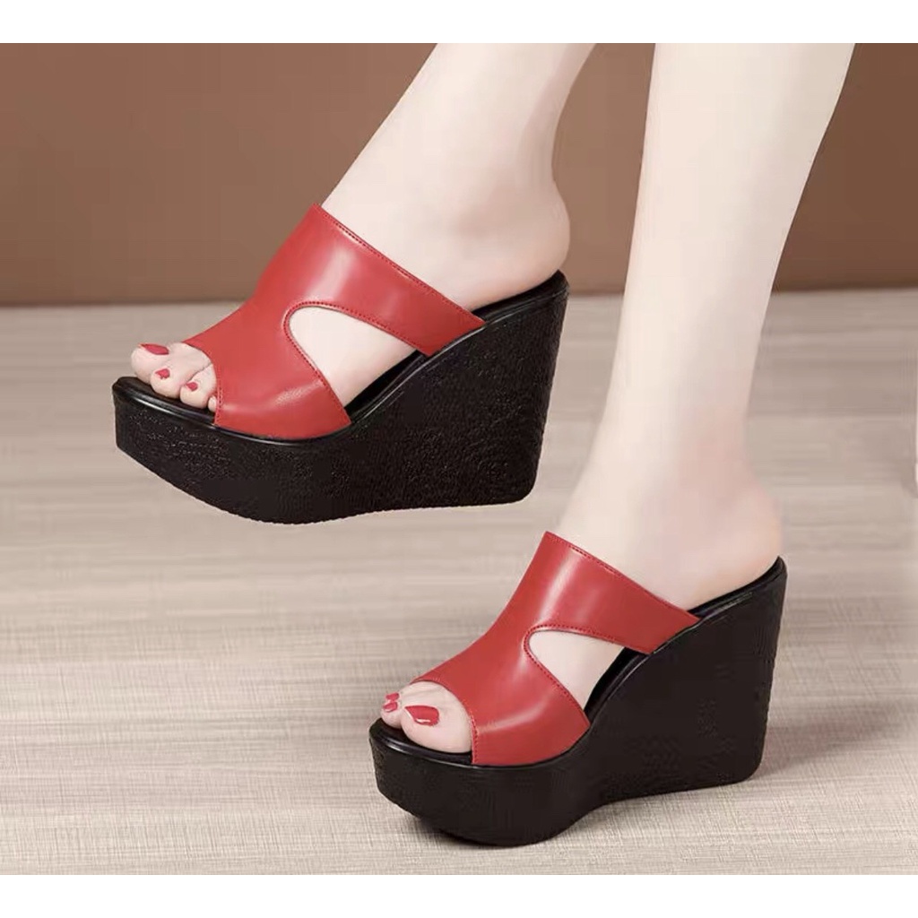 Dép xuồng khoét eo cách điệu N02