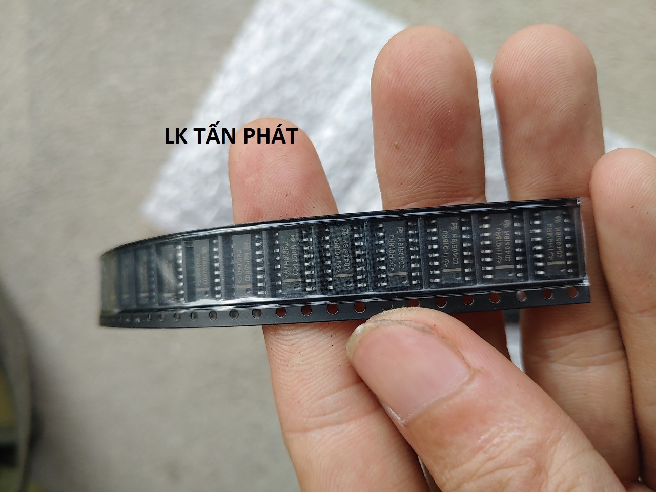 IC Logic CD4051BM  SOP-16 IC CẢM ỨNG CD4051