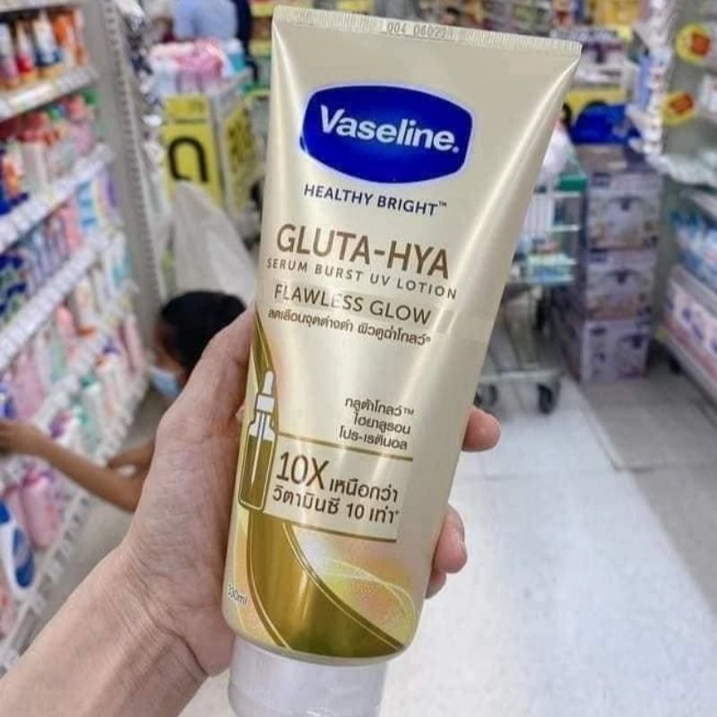 Kem Dưỡng Trắng Da Vaseline 10x 330ml Thái Lan