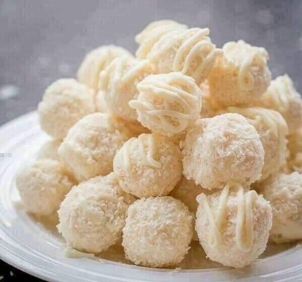 Socola dừa Raffaello Ý hộp 230gr