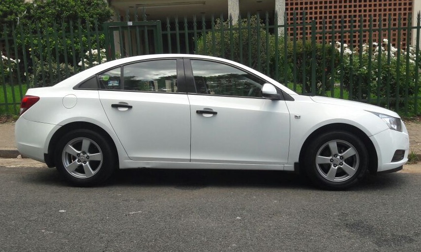 Củ đấm số Chervolet Cruze 2010