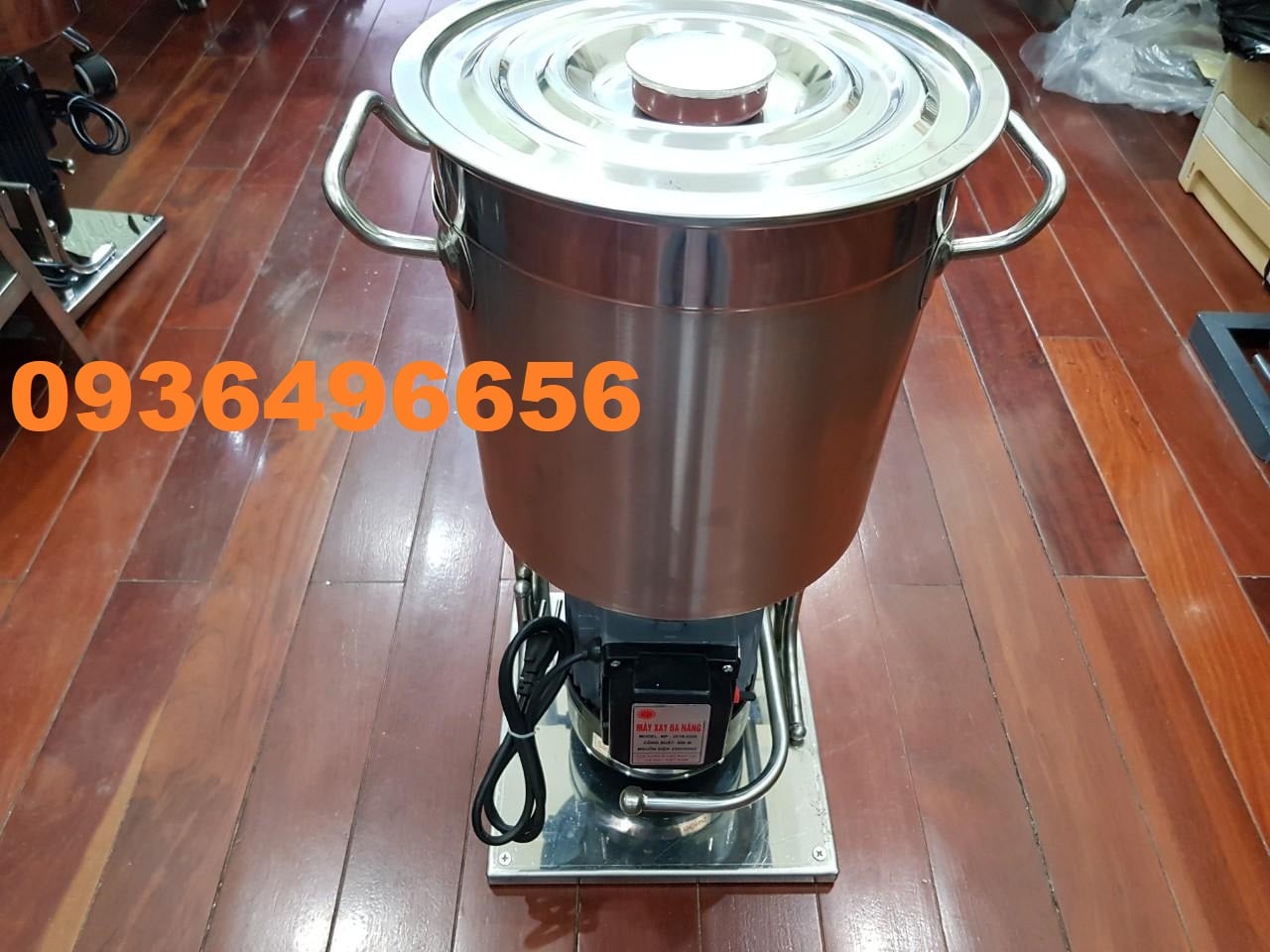 Máy xay rau má,xay tỏi ớt 3kg/mẻ đế inox, xay thơm, xay lá dứa, xay tỏi ớt 1100W
