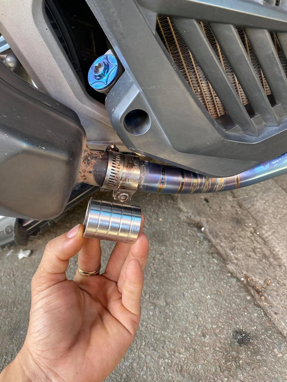 Khâu nối pô inox 304 nối cổ pô inox,titan siêu gọn bền đẹp