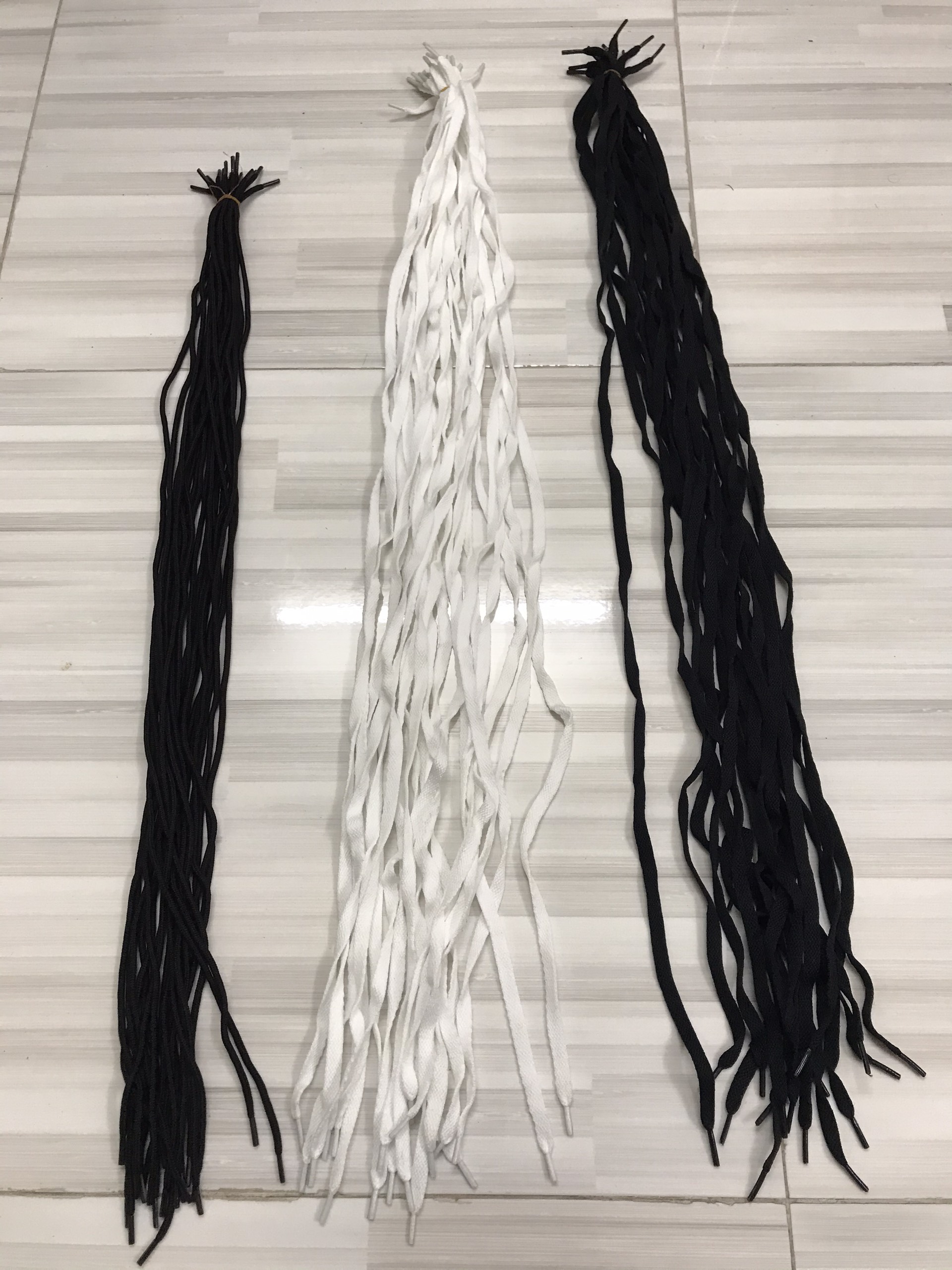 Cặp dây cột giày dây giày màu đen trắng sợi tròn dẹt 70cm 80cm