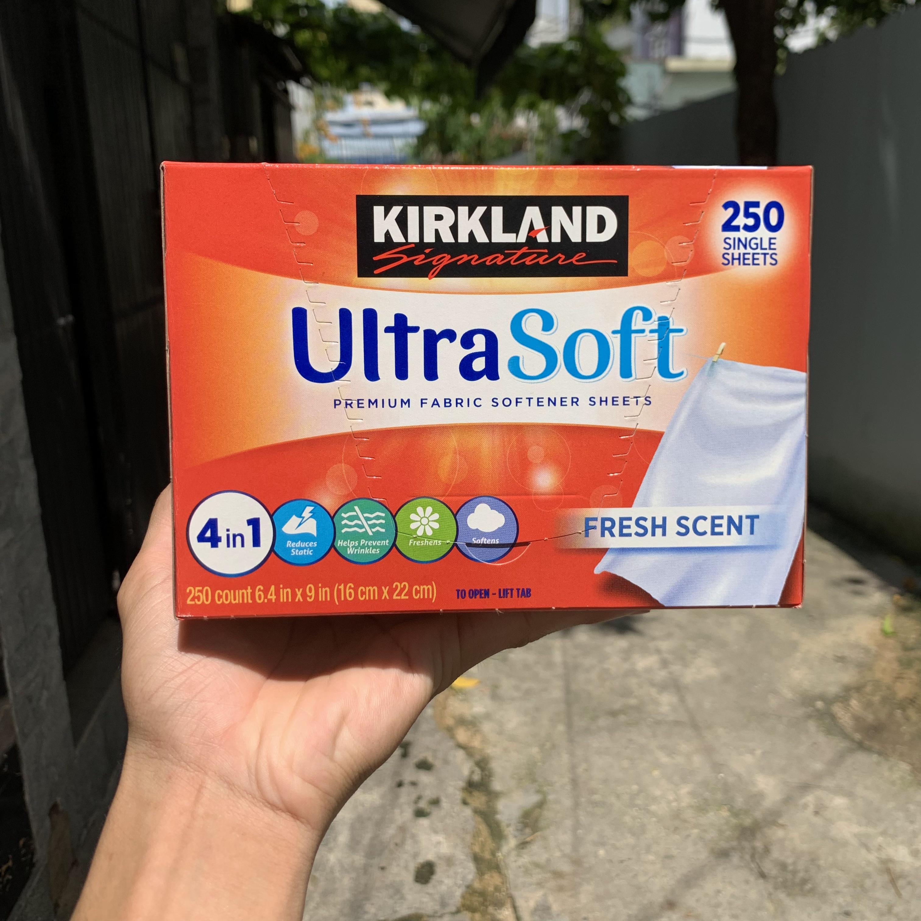 Giấy thơm quần áo Kirkland Ultra Soft hộp 250 tờ chống nhăn vải khi sấy, hạn chế tĩnh điện vào mùa khô