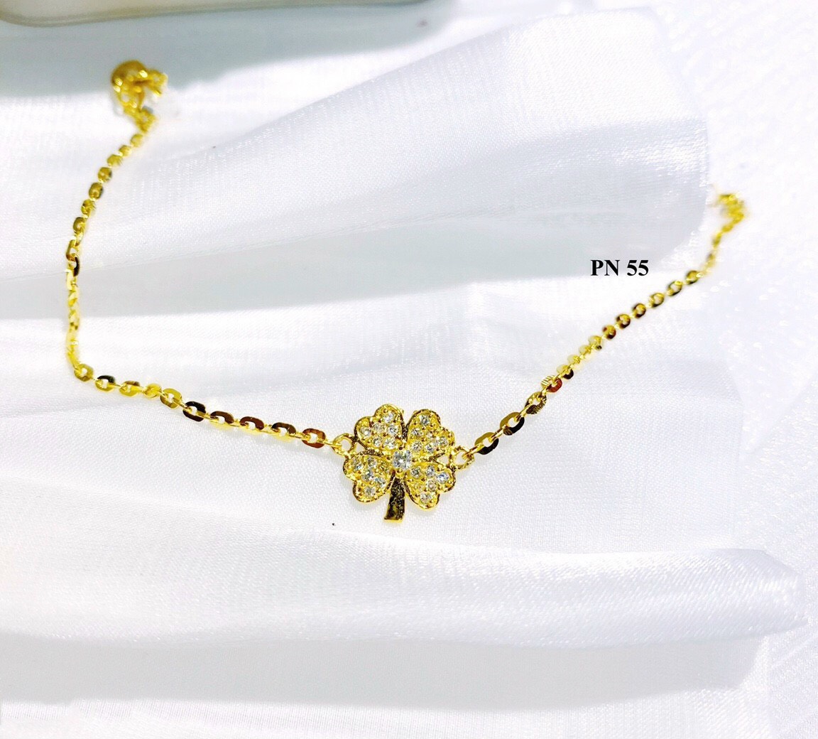 Lắc tay cỏ 4 lá vàng tây 10k LTV36
