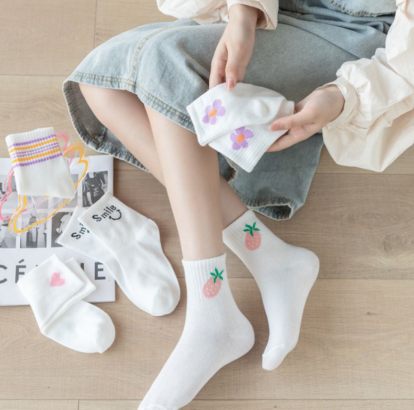 Set 5 Đôi Tất Vớ Nữ Hoa Quả Cao Cổ SS3