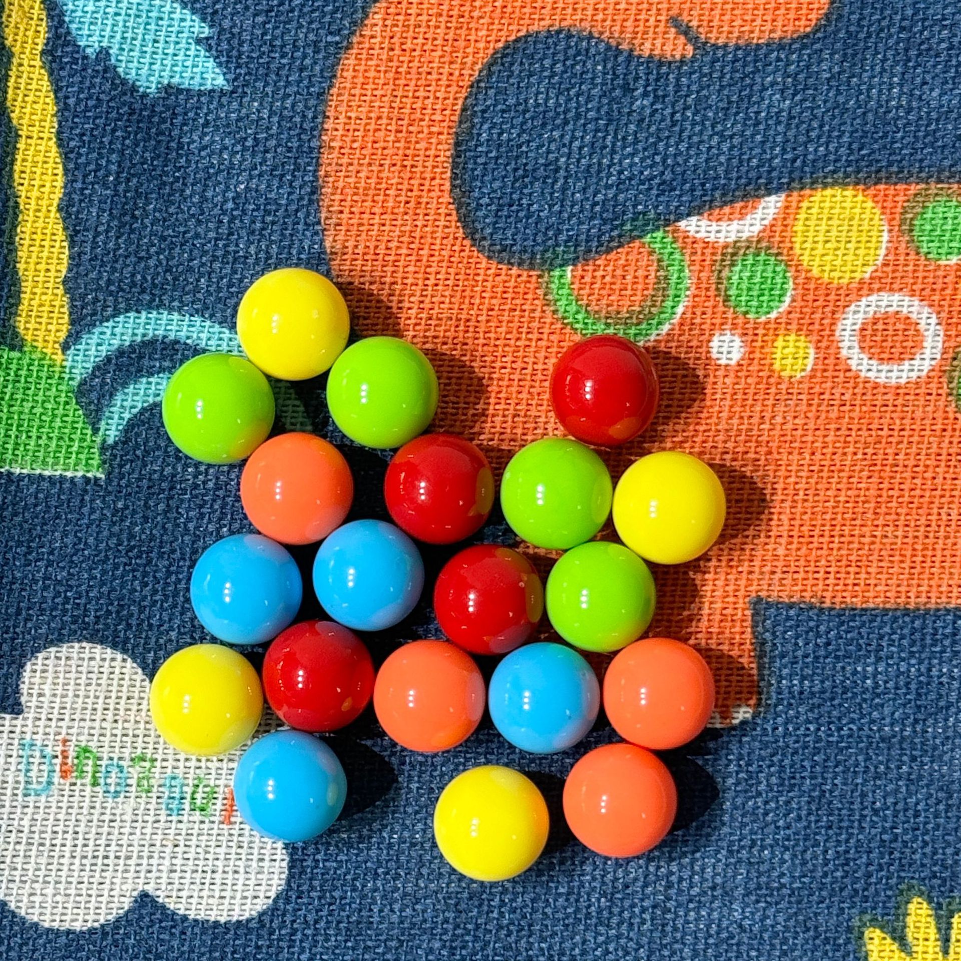 Plastic solid ball color counting probability ball diameter 1.15cm slide toy ball elementary school mathematics teaching aids