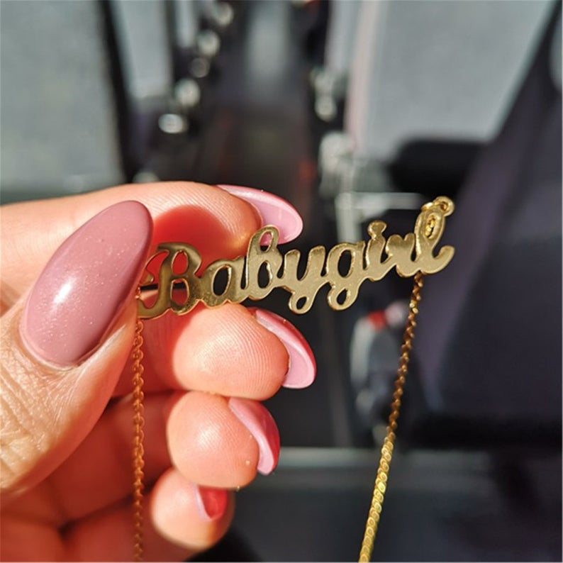 %E3%80%90Hot%20selling%20items%20%E3%80%91NecklaceOld%20English%20Babygirl%20Necklace%20Crow%20nLetter%20Steel%20Birthday%20Gift%20Girlfriend%20Jewelry%20-%20Image%204