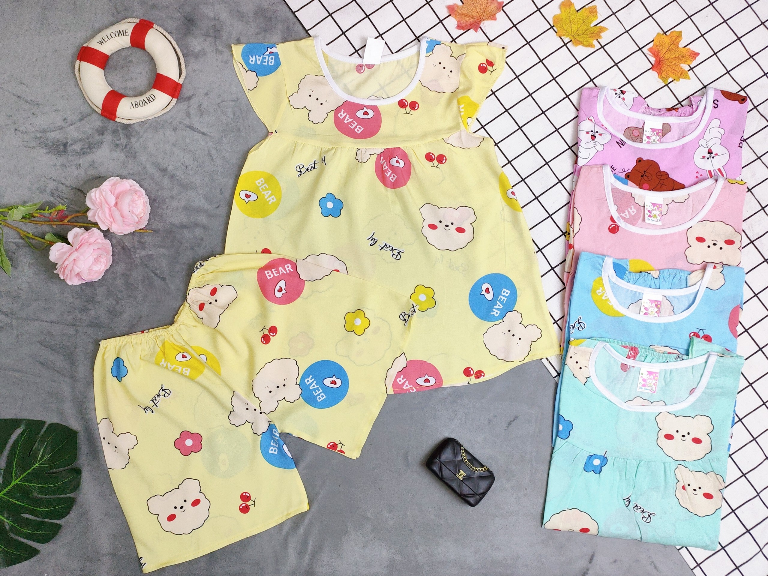 [hcm](giá sỉ) set 4 bộ tole bé (18-30kg) (4 bộ 4 màu 4 họa tiết khác nhau)