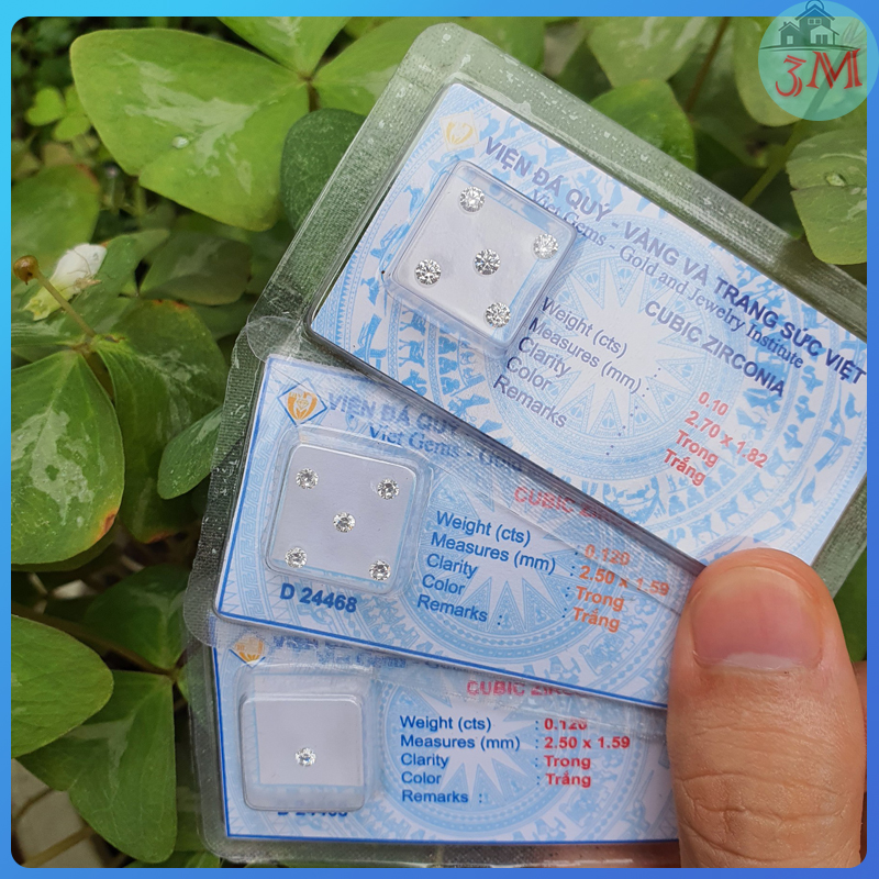 Kim Cương Nhân Tạo Vỉ Sáng Đẹp ( Đá Đính Răng )