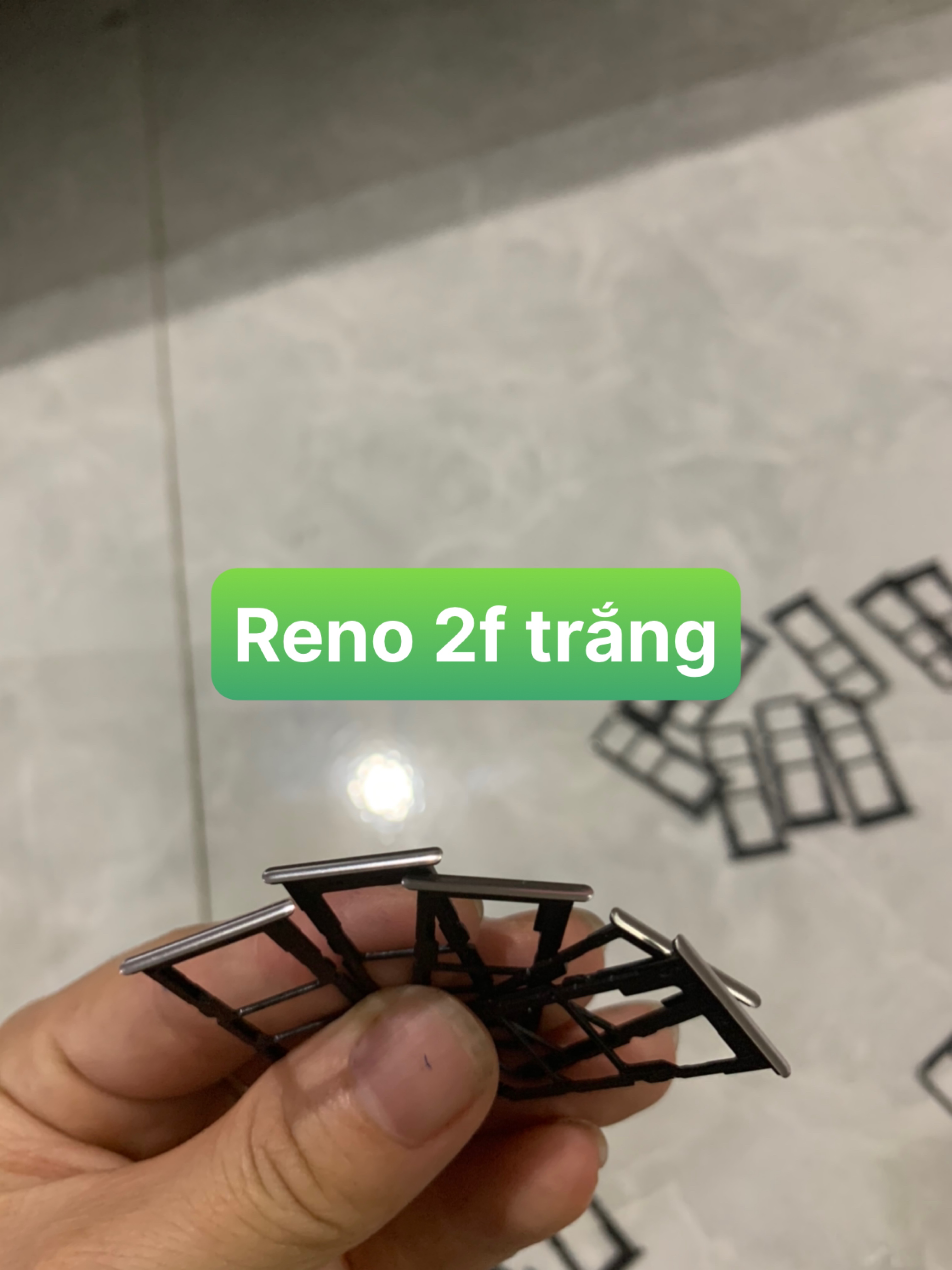 KHAY SIM ĐIỆN THOẠI OPPO RENO 2F