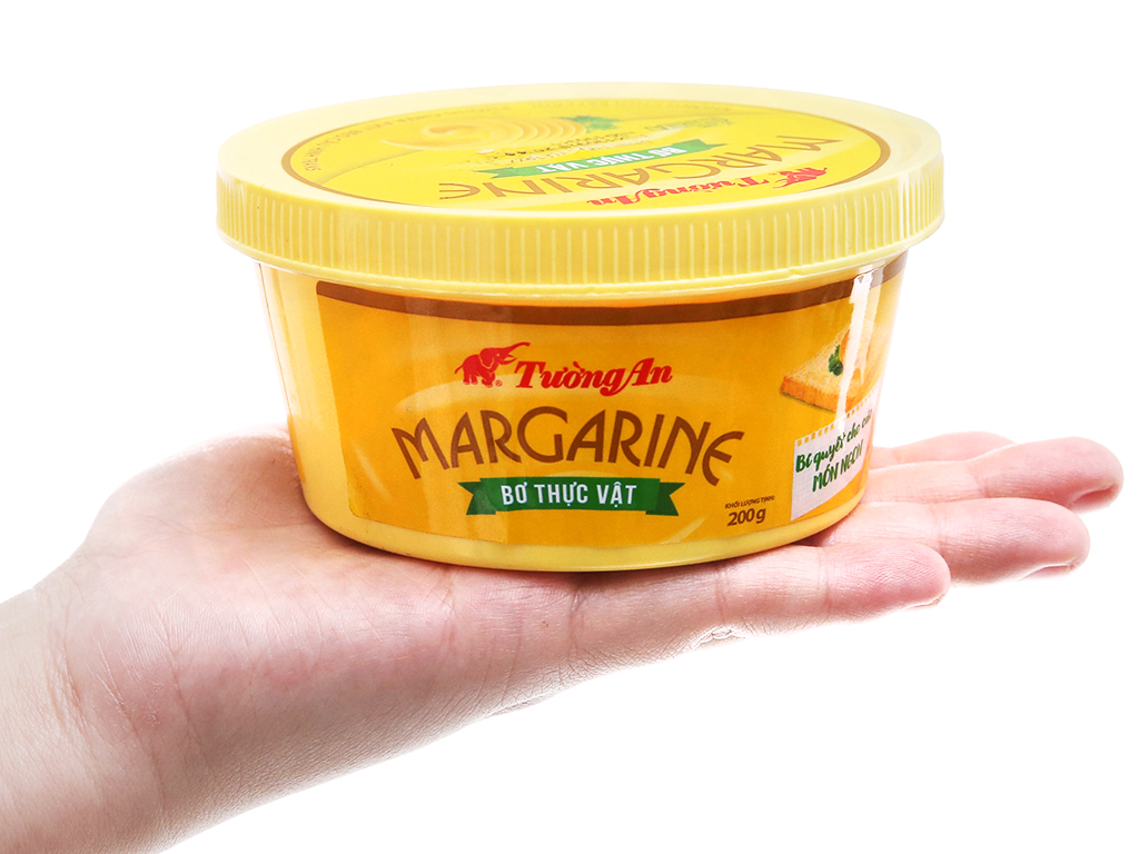 Bơ Thực Vật Tường An hộp 200gr