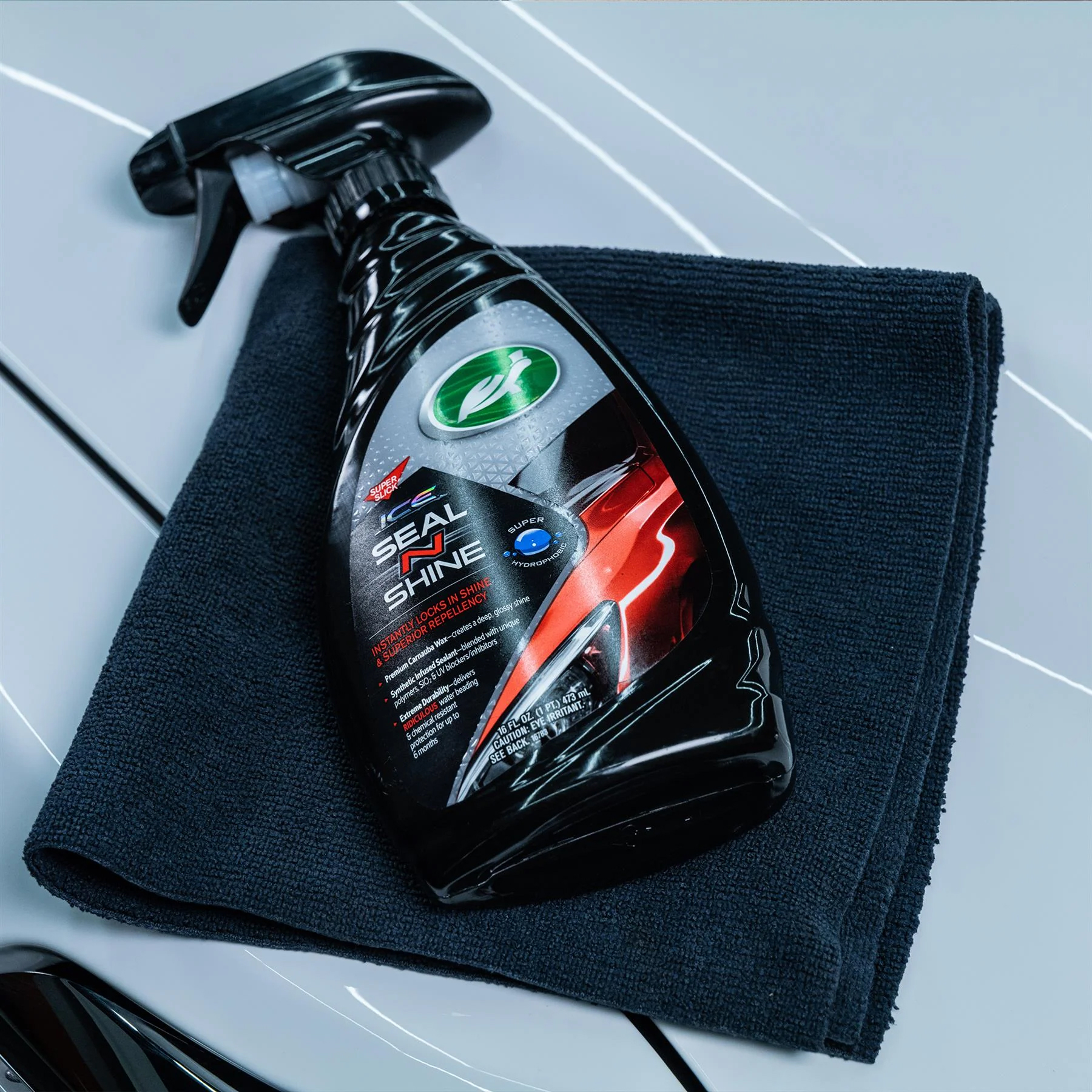 TURTLE WAX - BUNDLE OFFER - DASH & GLASS INTERIOR DETAILER 680 ML, ICE SEAL N SHINE 473 ML. 