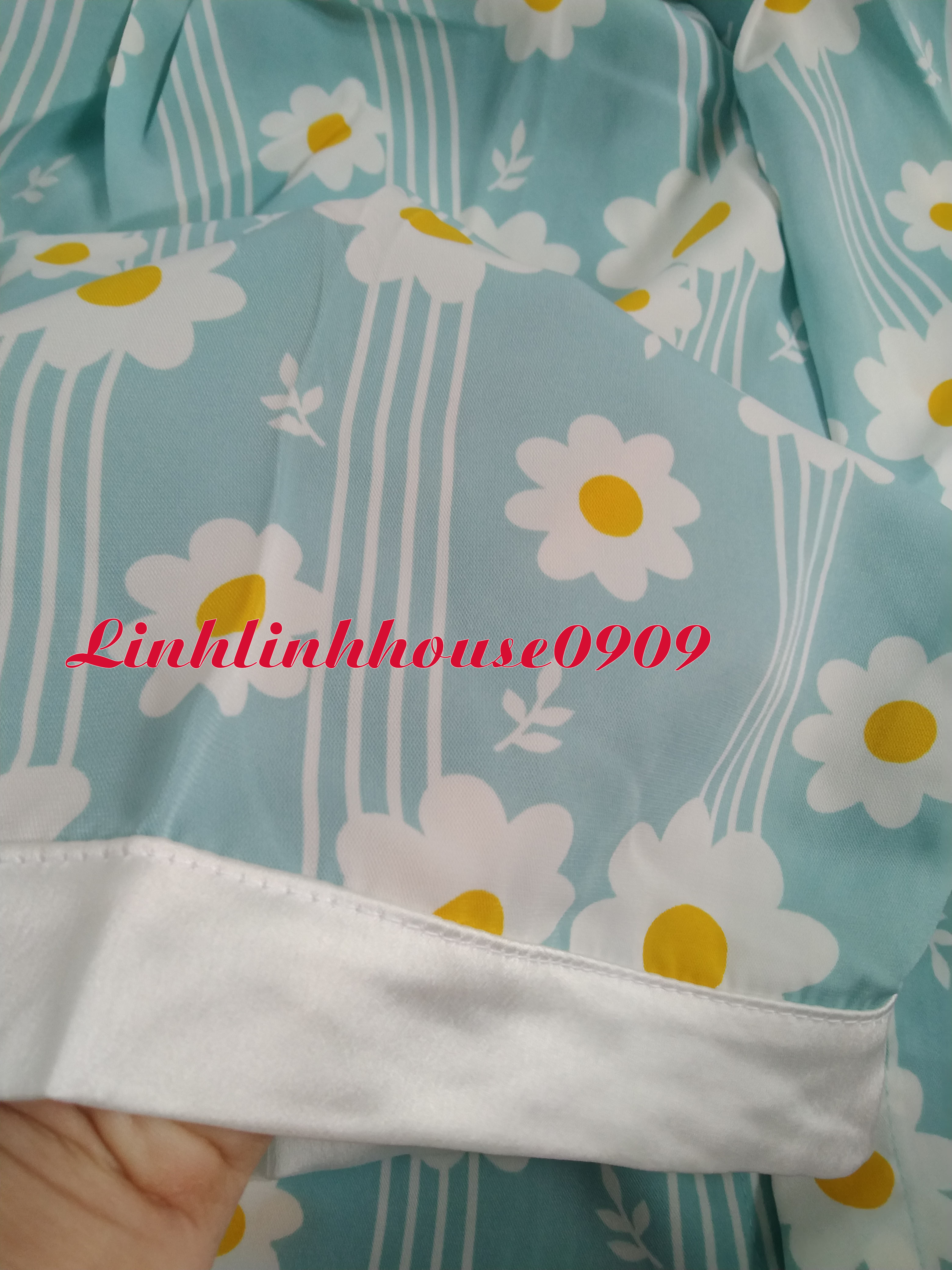 Đồ ngủ Pijama lụa cao cấp mango cộc đùi hoa cúc xanh