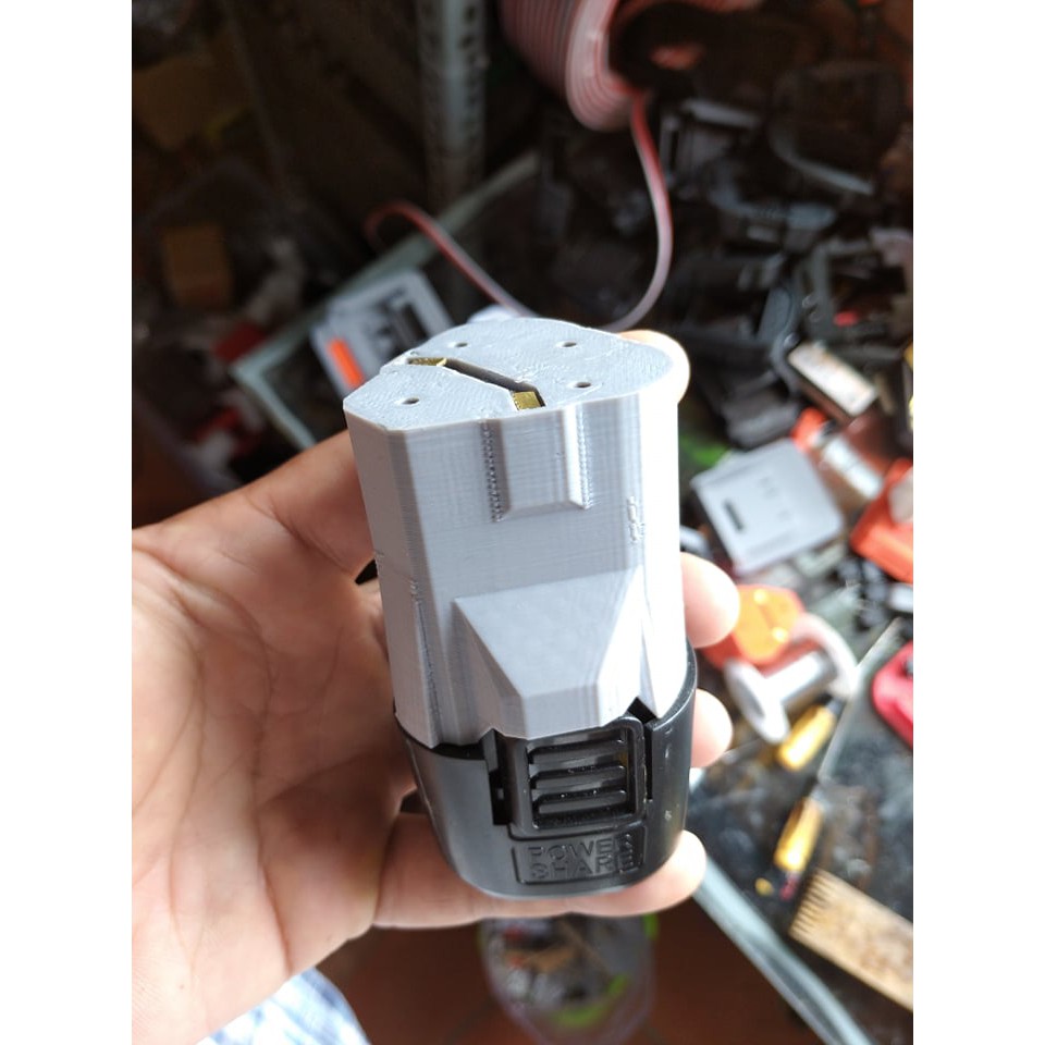 Đế lấy nguồn từ pin 12V tam giác Voto, Autuo
