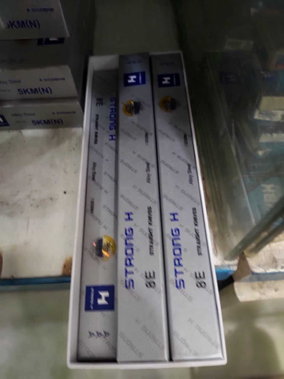 dao máy cắt vải đứng