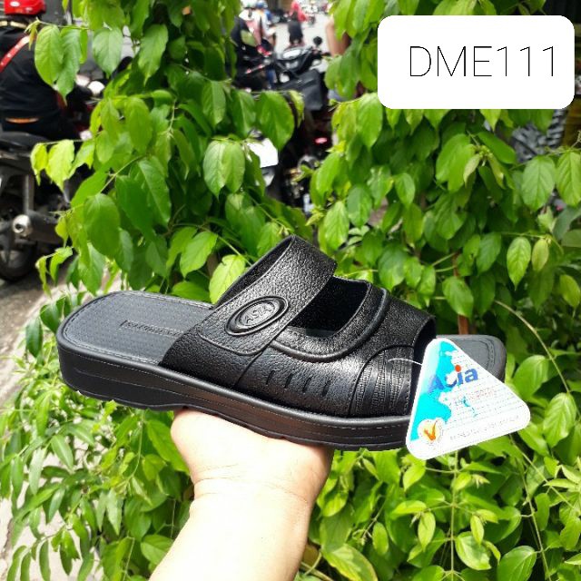 Asia Men's Sandals Are Super Light and Super Durable