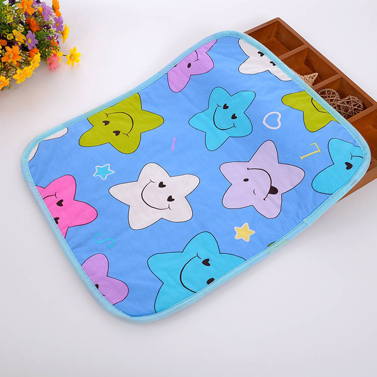 Tấm lót chống thấm cho bé 25x35cm