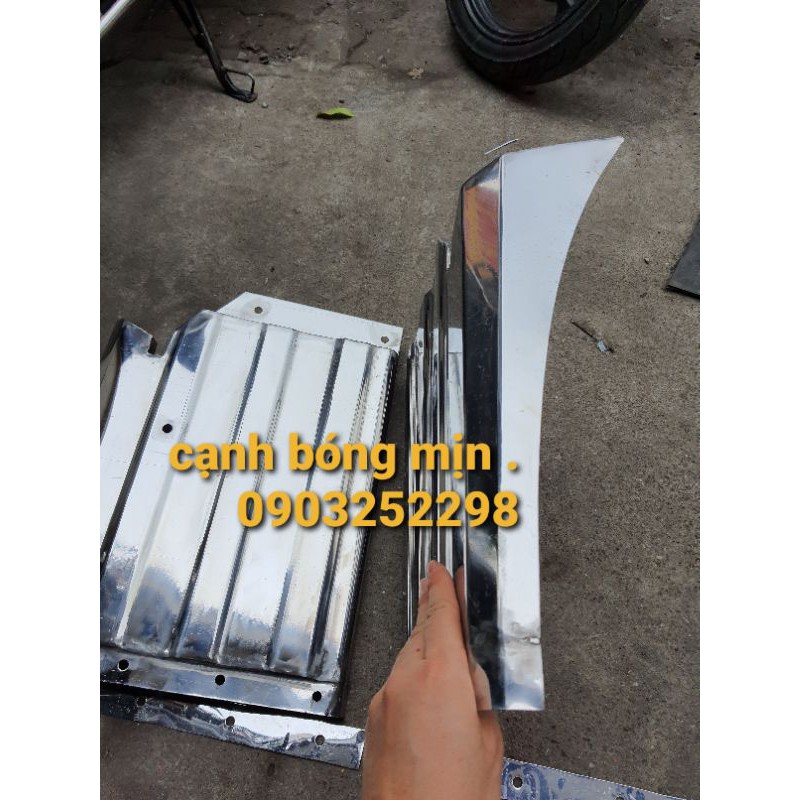 vè chắn bùn trước k200 ,k250  bongo3,  inox đủ đôi