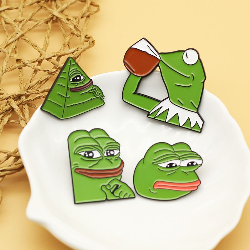 Green frog Enamel Pin Brooch - GC213