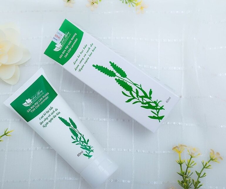 Sữa Rửa Mặt Linh Hương