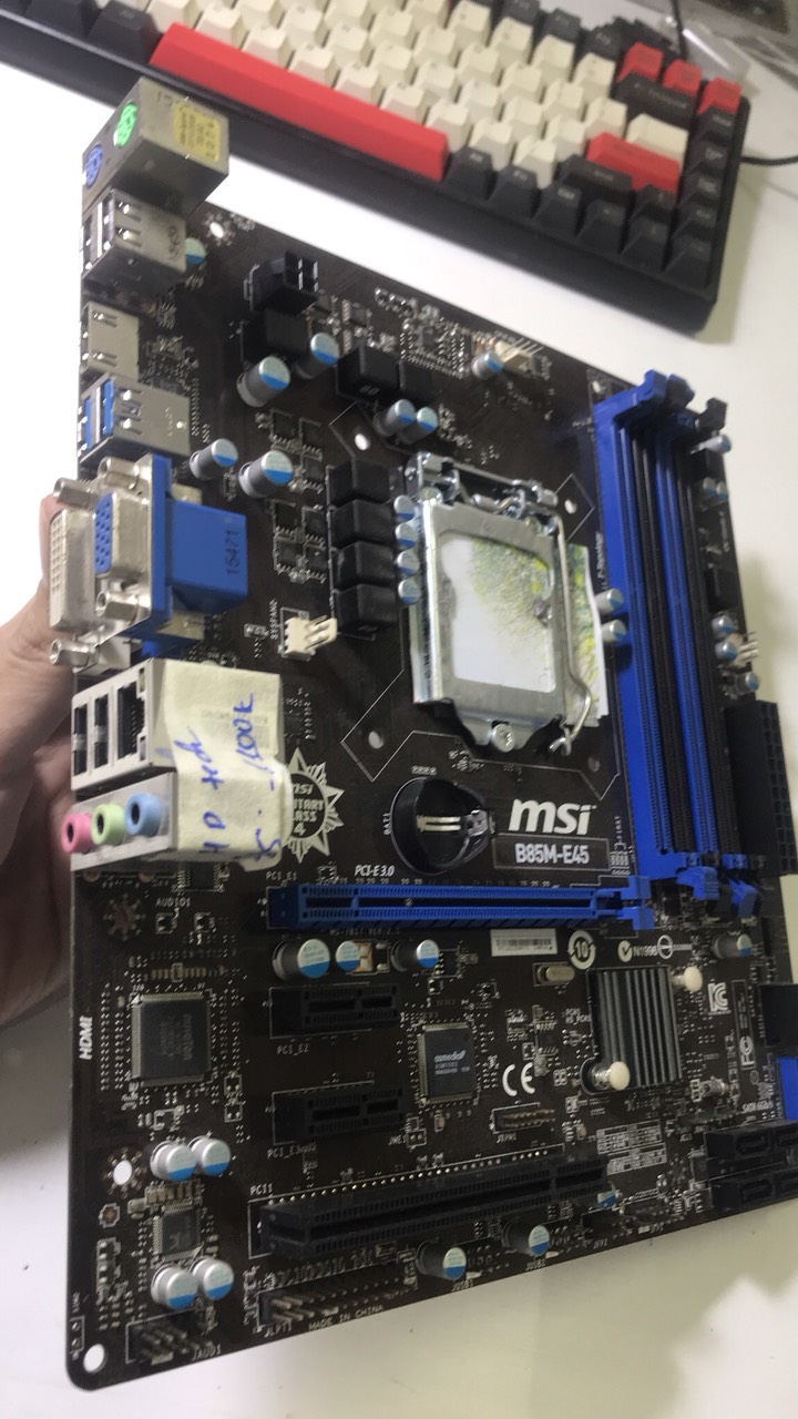 Main B85m-E45 4 khe ram likenew chạy i7 xeon socket 1150