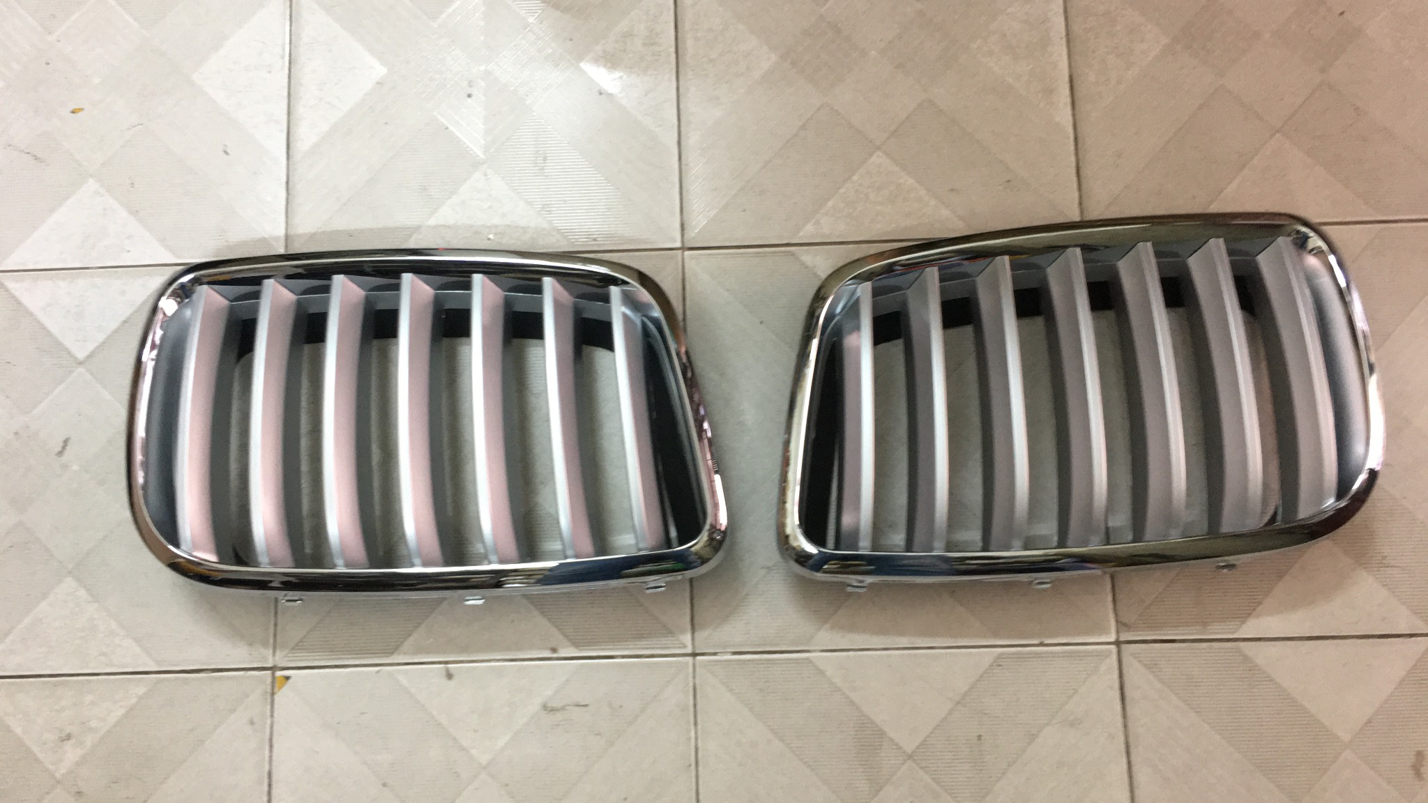 Mặt ga lăng Dongben X30 và Dongben T30 Tải Giá bán tính 01 Cặp