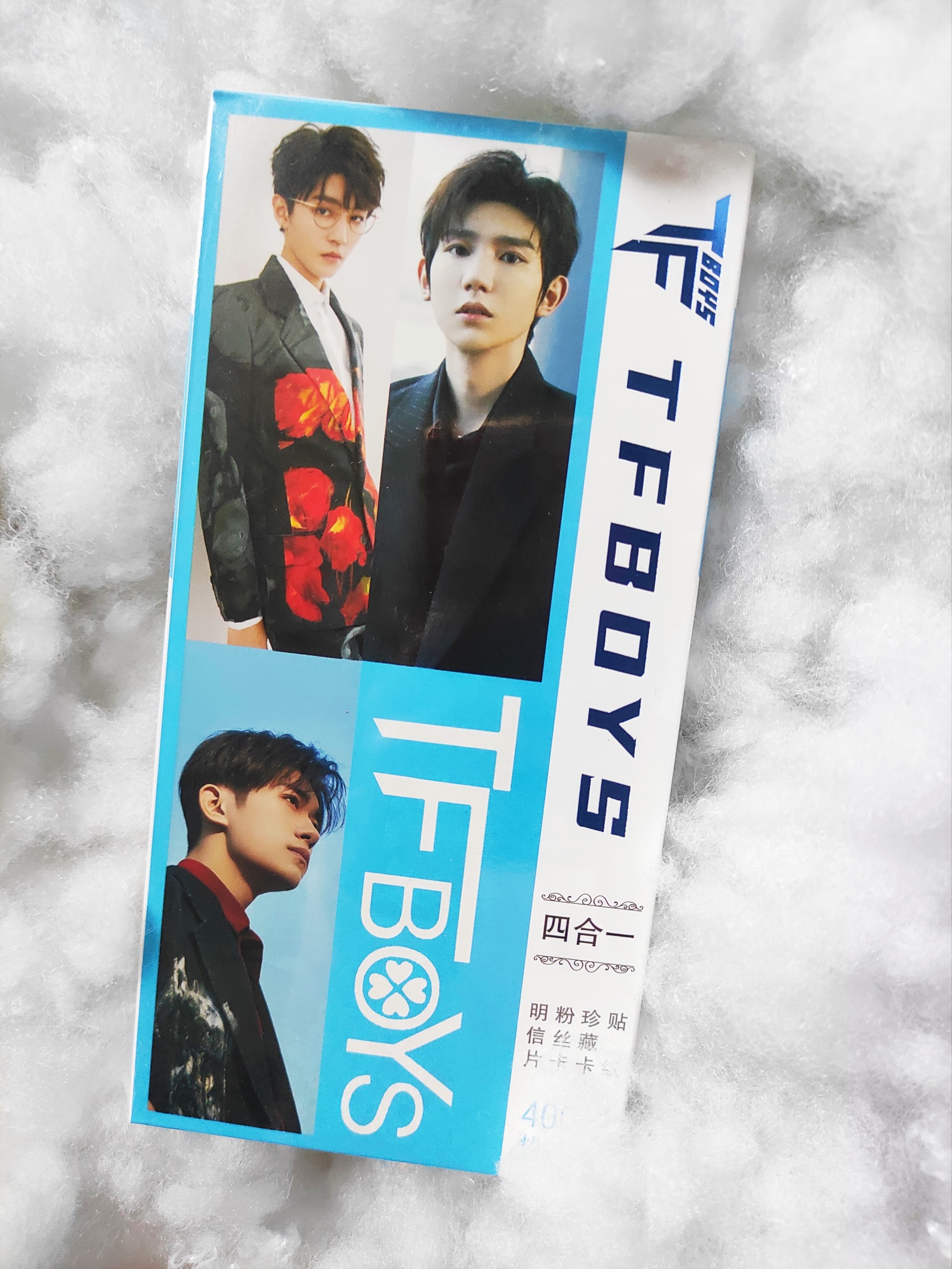 TF gia tộc Hộp postcard TFBOYS TNT T.O.P TF3 TF4 Thời Đại Thiếu Niên Đoàn Đăng Lục Thiếu Niên TF Tam Đại TF Tứ Đại