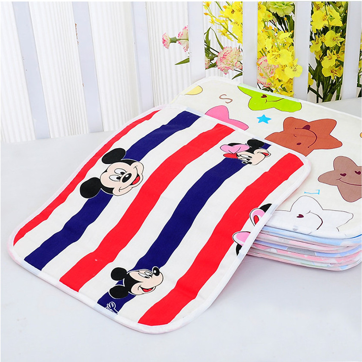 Tấm lót chống thấm cho bé - size 50x70