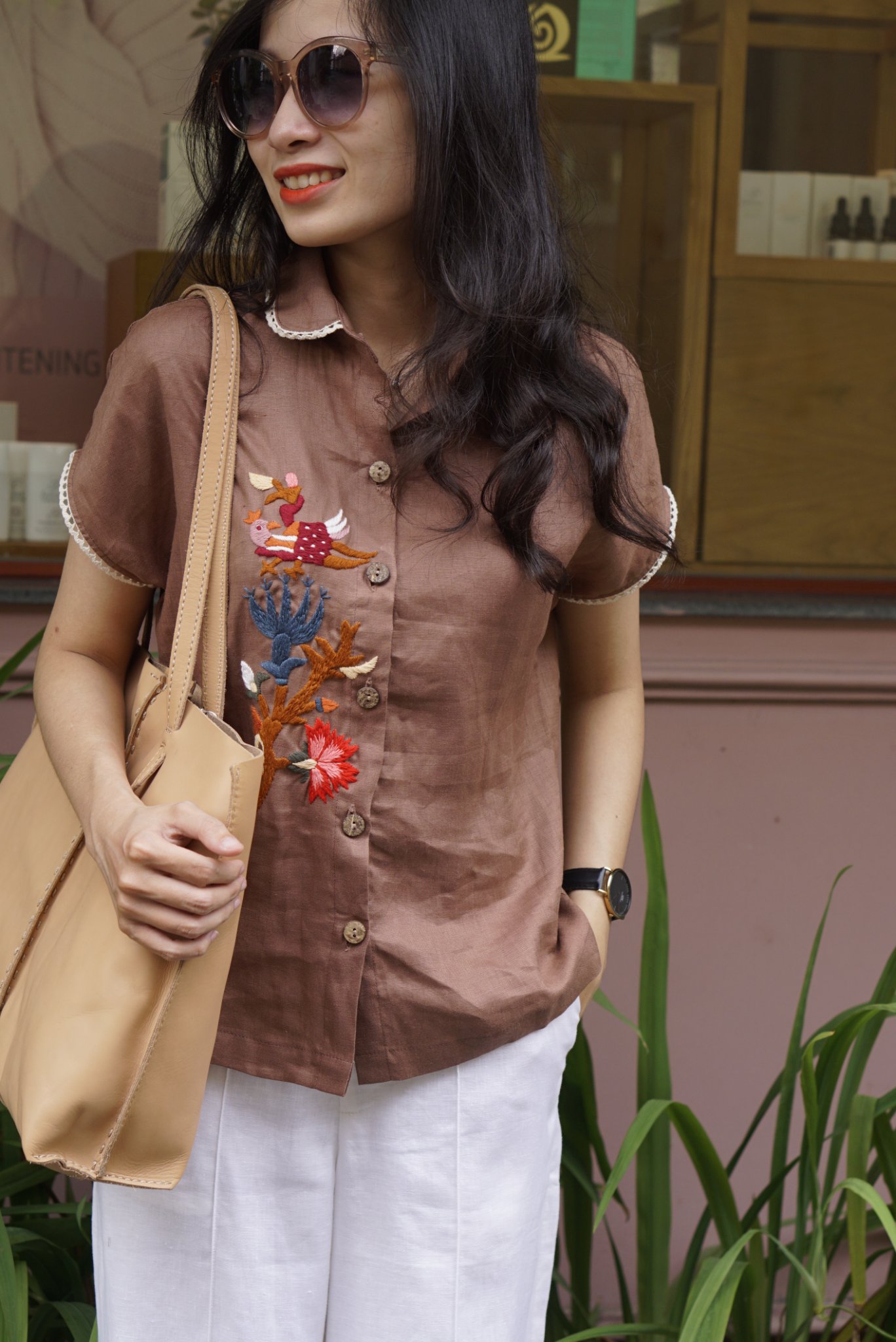 Áo top linen thêu tay phối crochet RUBY 2- MaxMessi