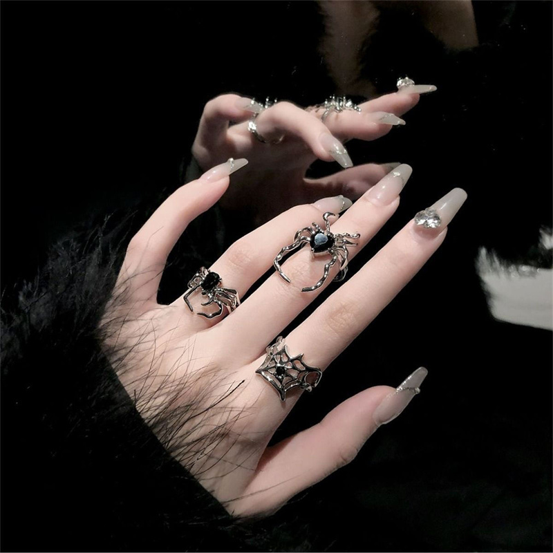 Gothic%20Irregular%20Spider%20Webs%20Zircon%20Rings%20Punk%20Black%20Crystal%20Ring%20Dark%20Style%20Spider%20Animal%20Goth%20Open%20Rings%20For%20Women%20Jewelry%20YUMAN%20-%20Image%204