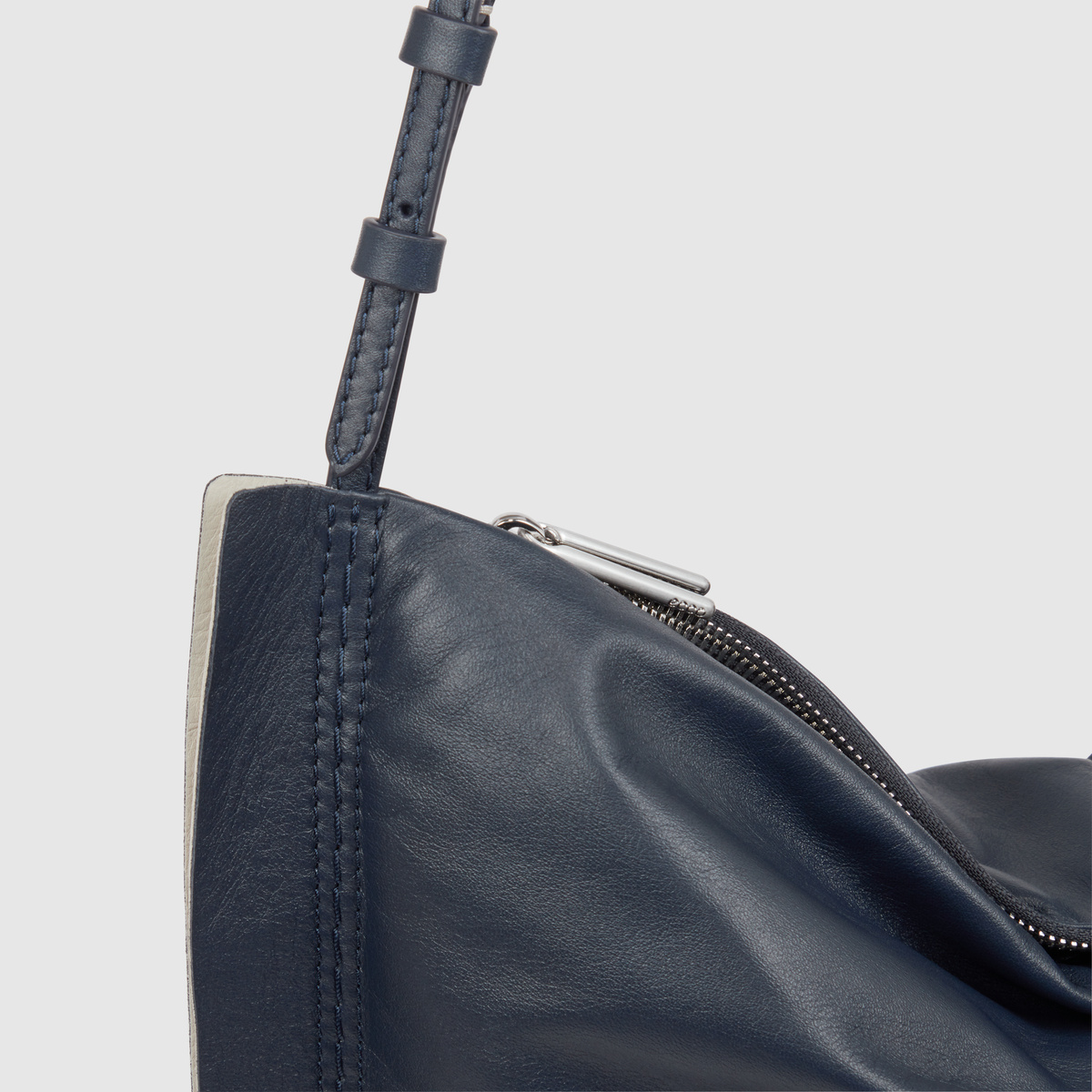 Túi Ecco Padded Hobo 910590690942212