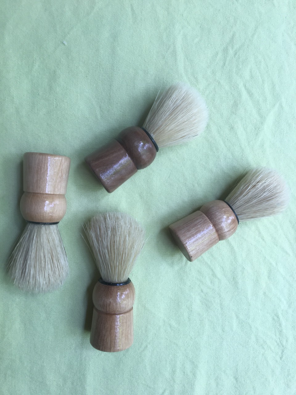 CHỔI ĐÁNH BỌT, QUYÉT KEM CẠO RÂU CHO SALON TÓC NAM