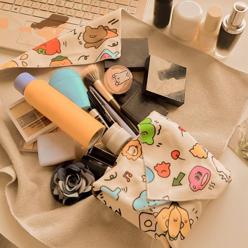 Magic Cosmetic Bag Self-adhesive Magic Cloth Lazy Make Up Storage Bag Portable Cosmetic Organizer Magic Cloth Make Up Organizer Luyo