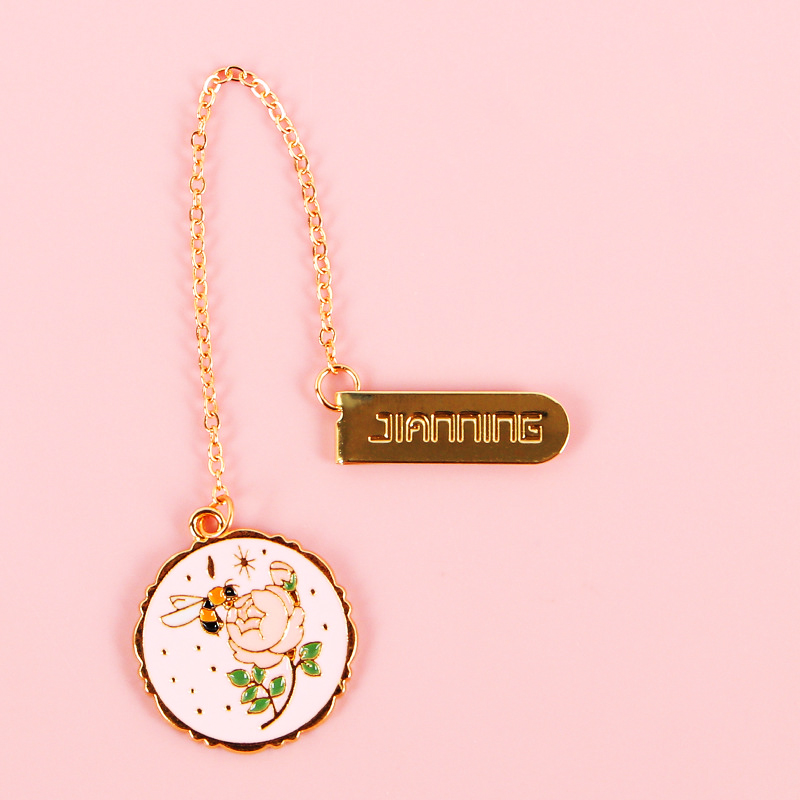 Phnom Penh Bookmark Stationery Folder Durable Book Folder Flower Pendant Bookmark Pendant Metal Bookmark Creative Alloy Bookmark