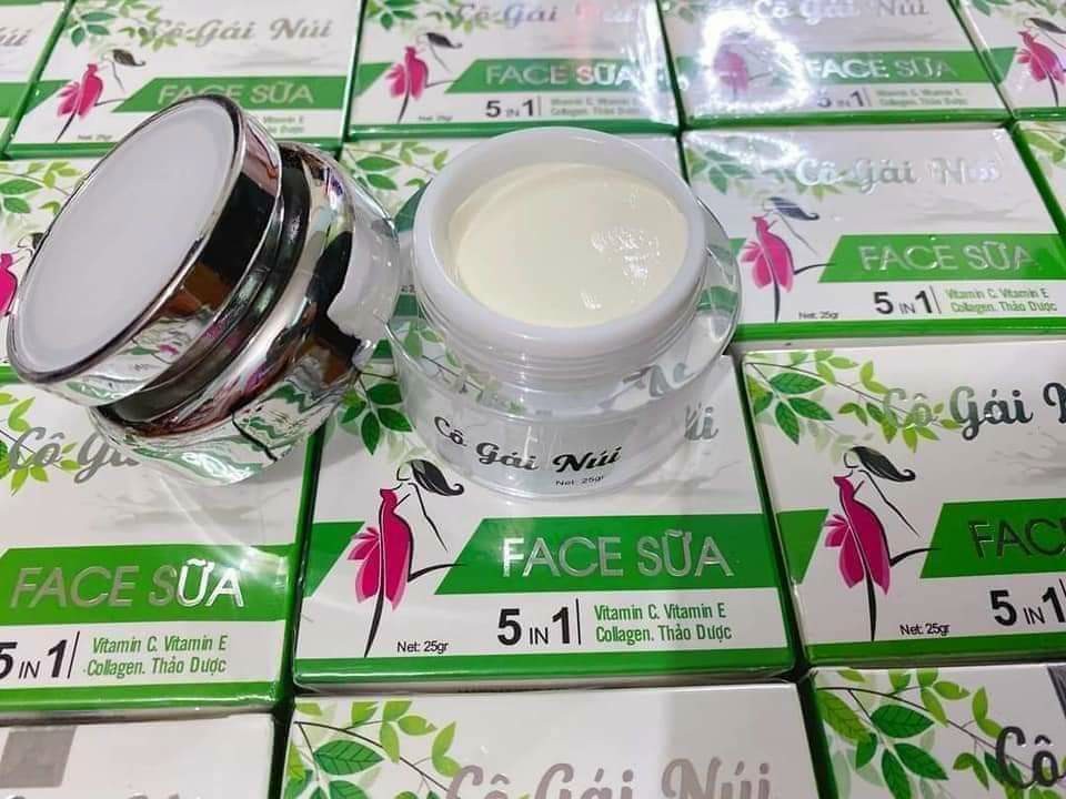 KEM FACE SỮA 5 IN 1 CÔ GÁI NÚI