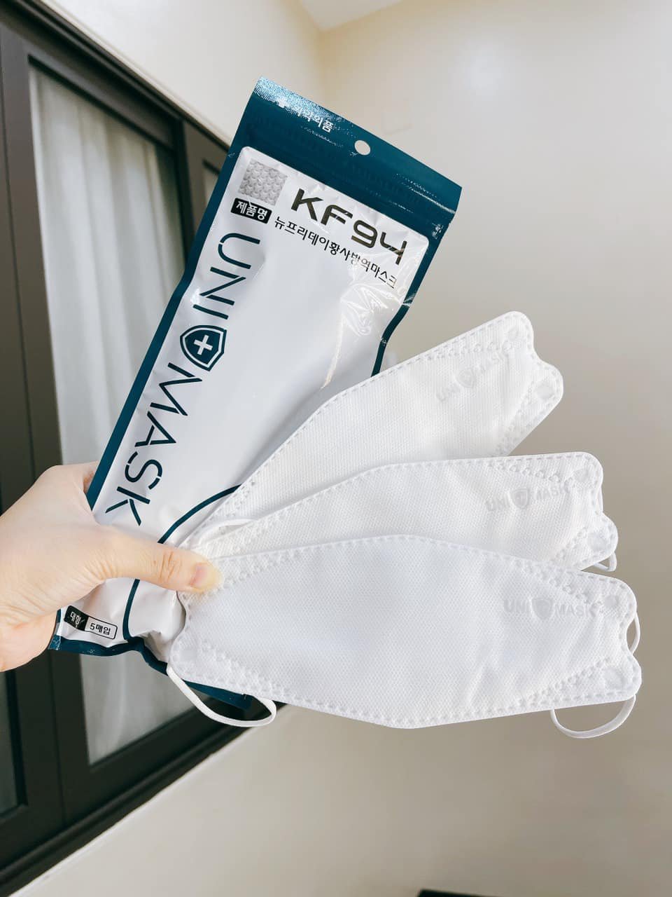 Combo 50c khẩu trang KF94 UNIMASK