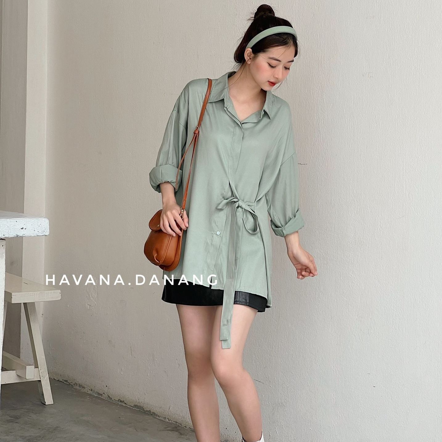 Áo sơ mi lụa nữ dài tay, sơ mi buộc eo mềm mịn freesize