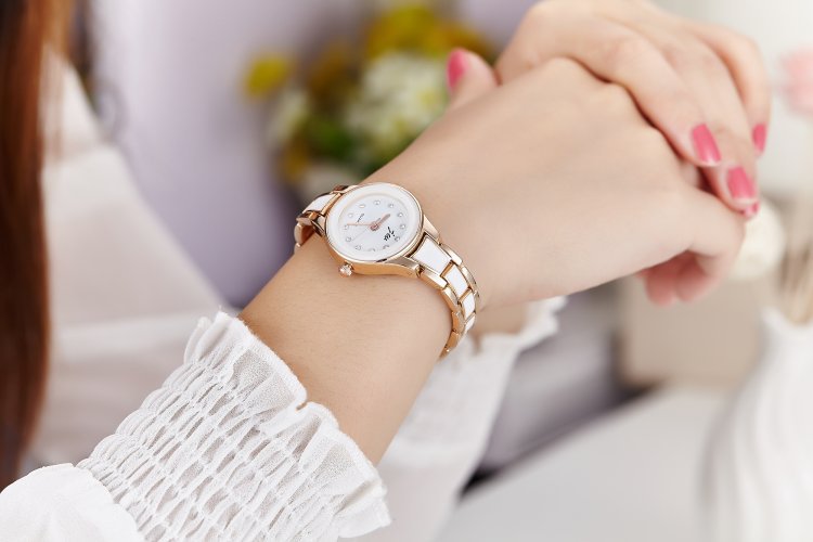 ĐỒNG HỒ NỮ JW MINI Hello kitty CỰC XINH